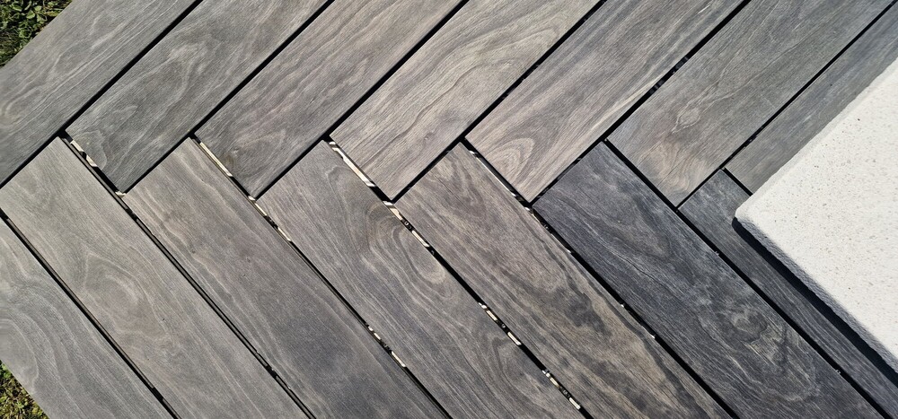 Accoya Grey Poolumrandung