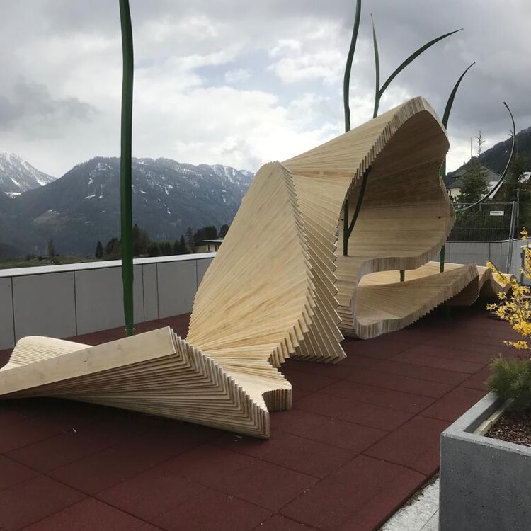 Alpensilhouette aus Accoya im Inntal
