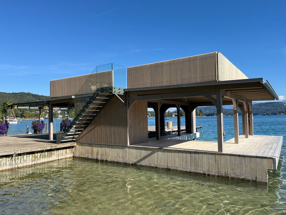 Boots- und Badehaus am W&ouml;rthersee aus Accoya