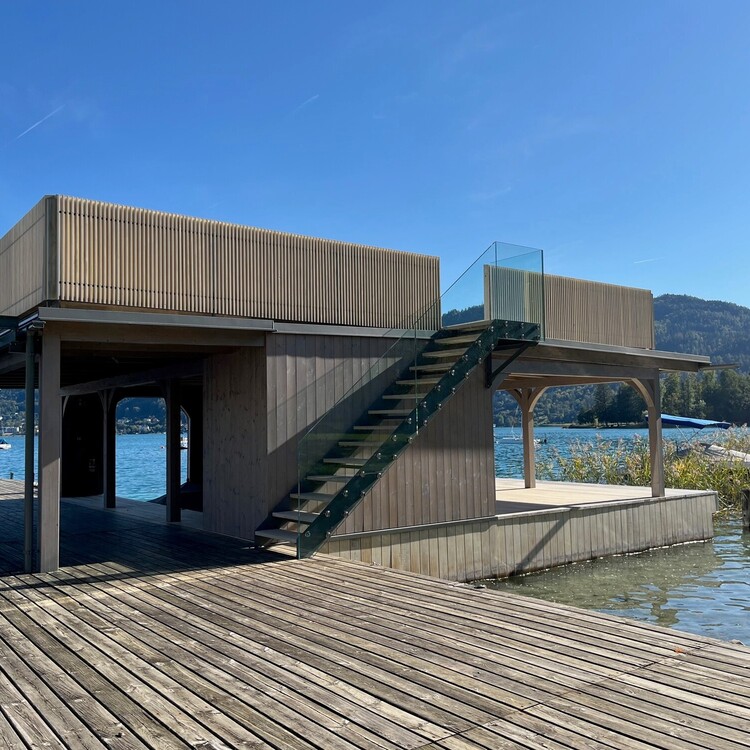 Boots- und Badehaus am W&ouml;rthersee aus Accoya
