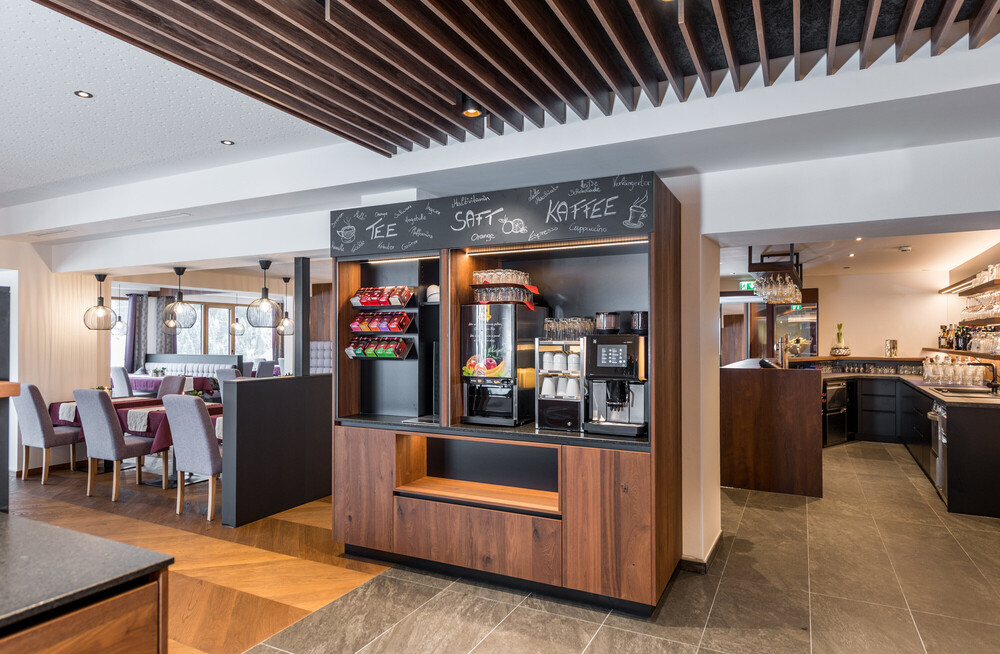 Restaurantelemente aus Altholz, Hotel Sonnschupfer