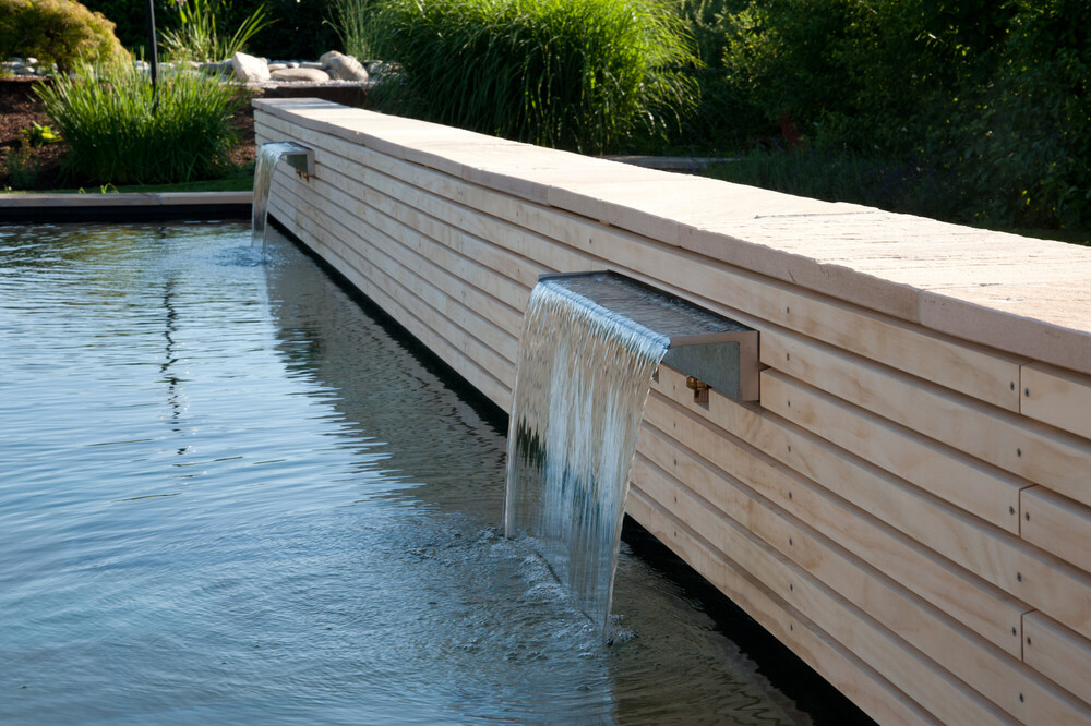 Terrasse und Poolumrandung Accoya