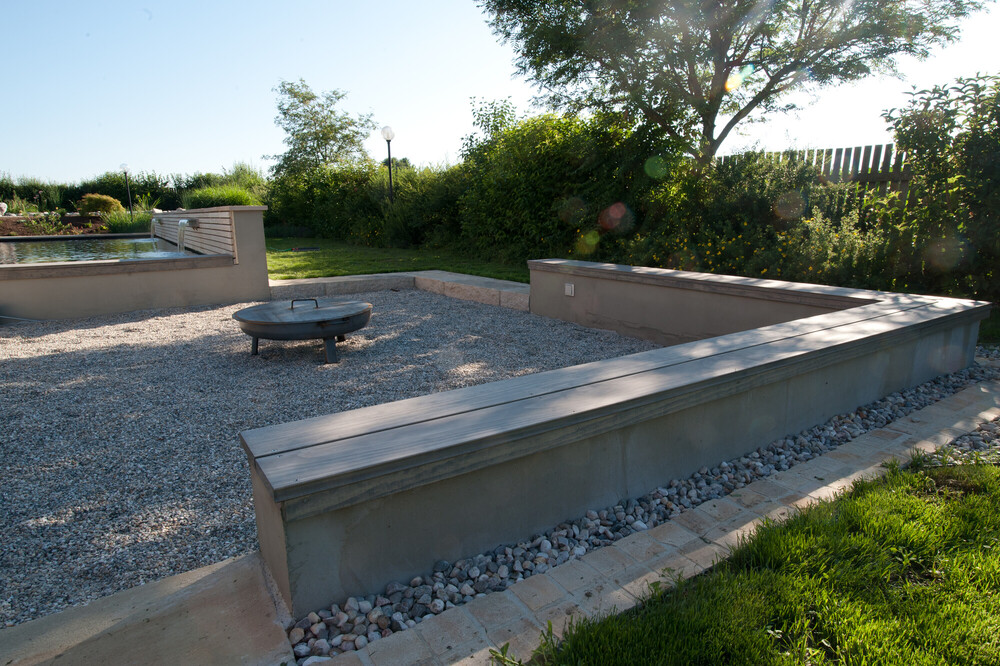 Terrasse und Poolumrandung Accoya