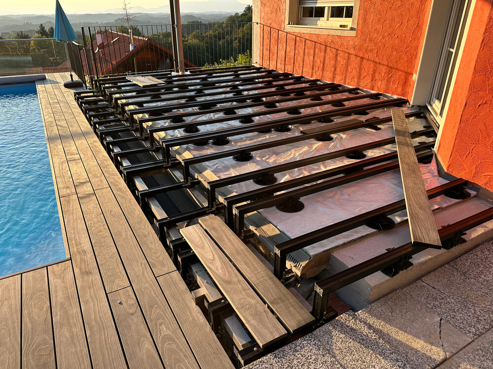Unterkonstruktion Terrasse  und Poolumrandung Accoya Grey