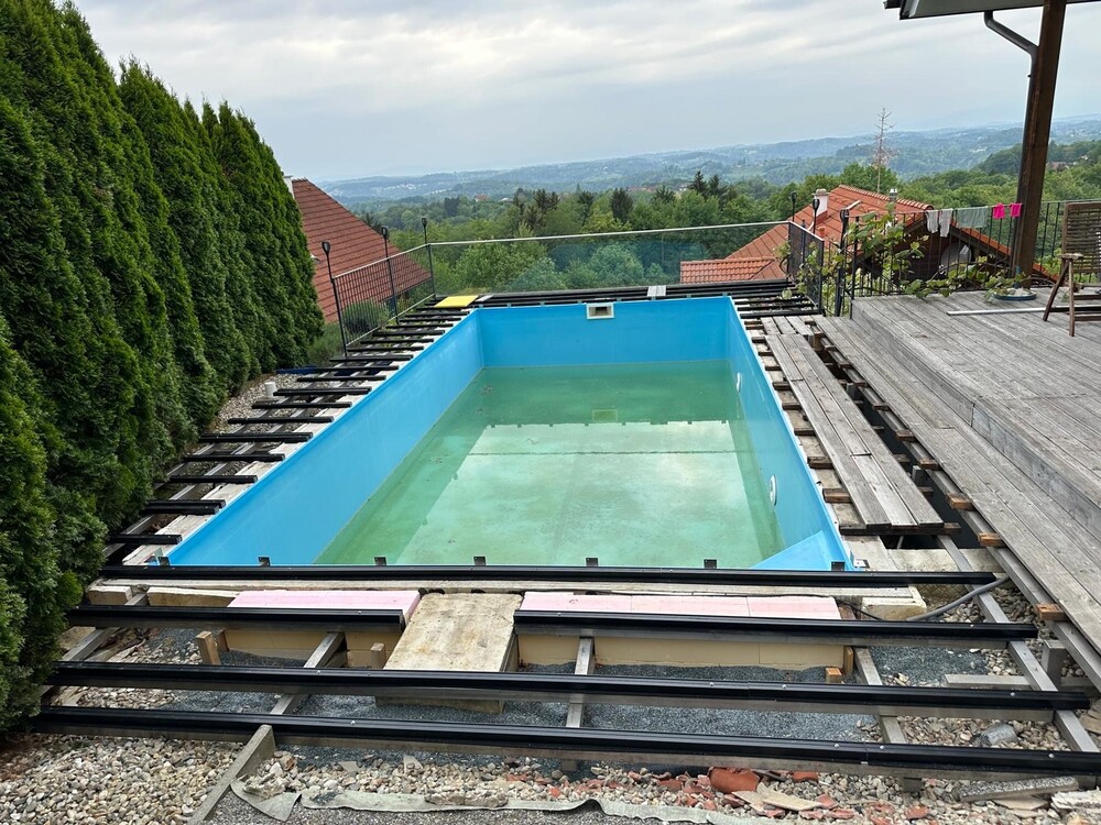Unterkonstruktion Terrasse  und Poolumrandung Accoya Grey