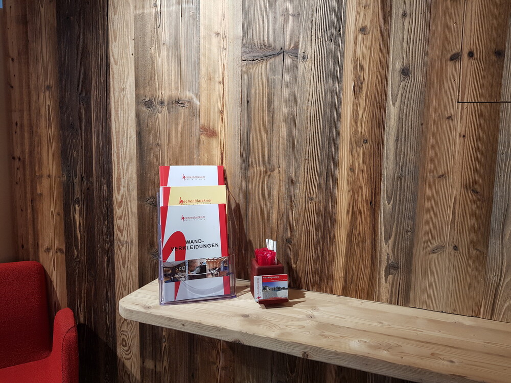 Wandverkleidung Ausstellungsraum